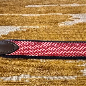 Vineyard Vines boy belt